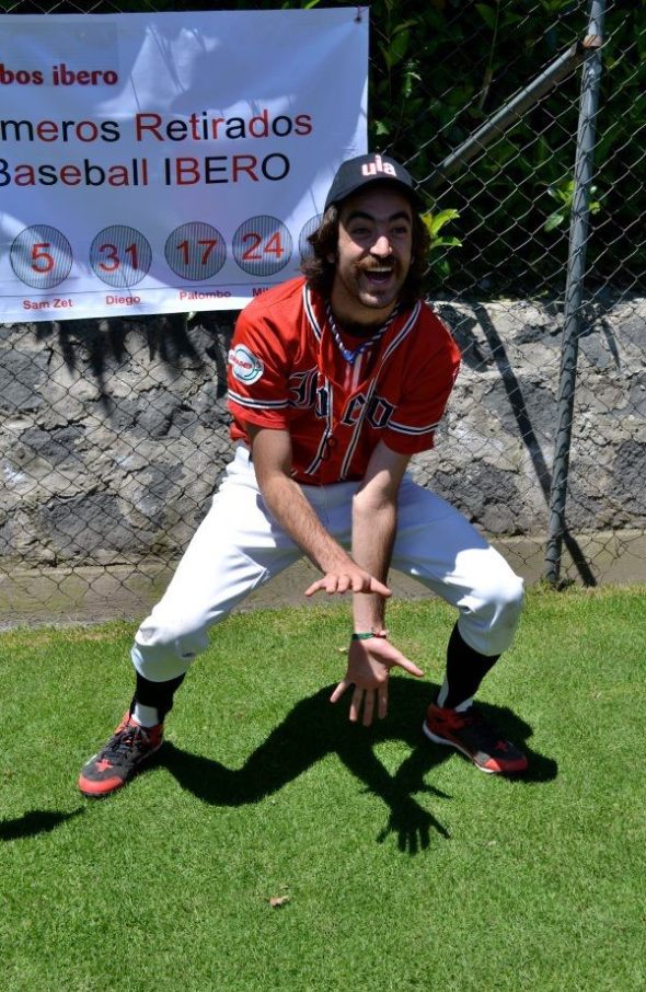 #17 RETIRADO DEL BÉISBOL UIA