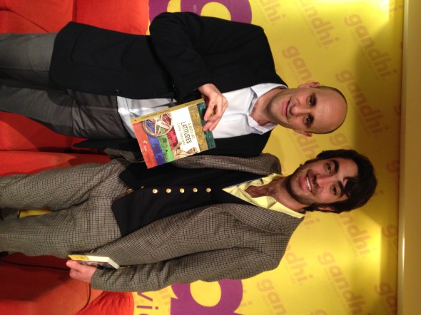 LATITUDES: CRONICA, VIAJE Y BALON